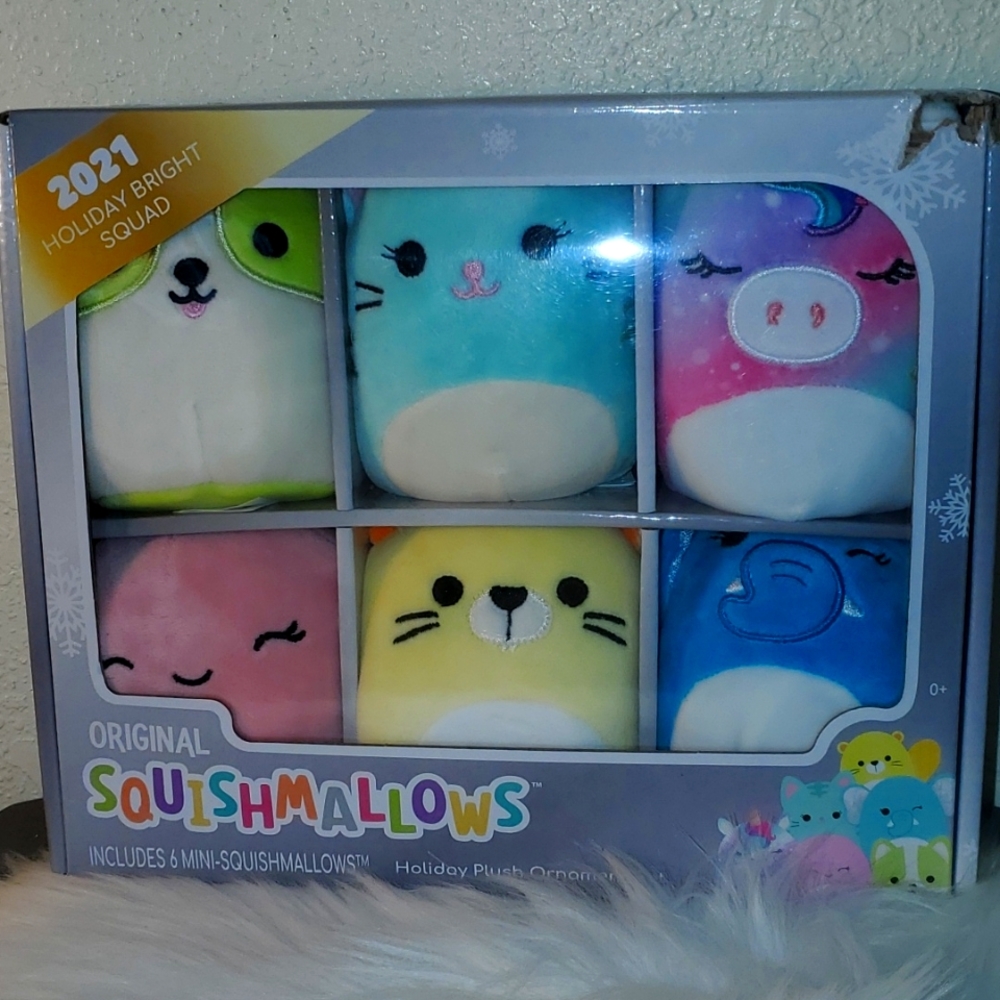 Squishmallow 2021 exclusive ornament box sets